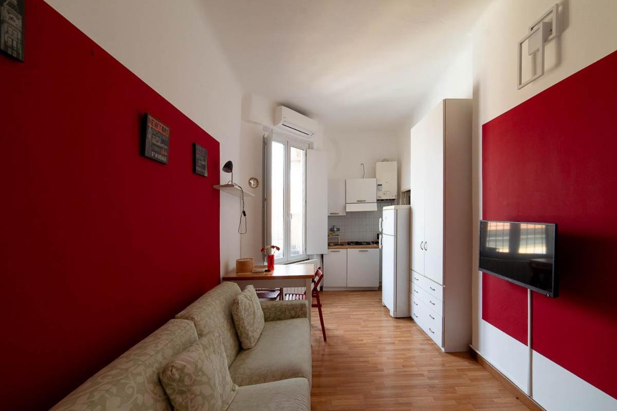 Hbhall Navigli 21 Milan Luaran gambar